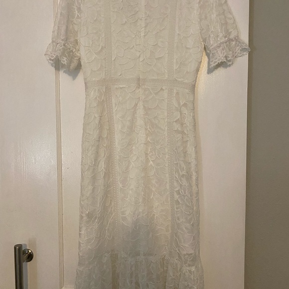 BB Dakota White MIDI Dress - Picture 2 of 5